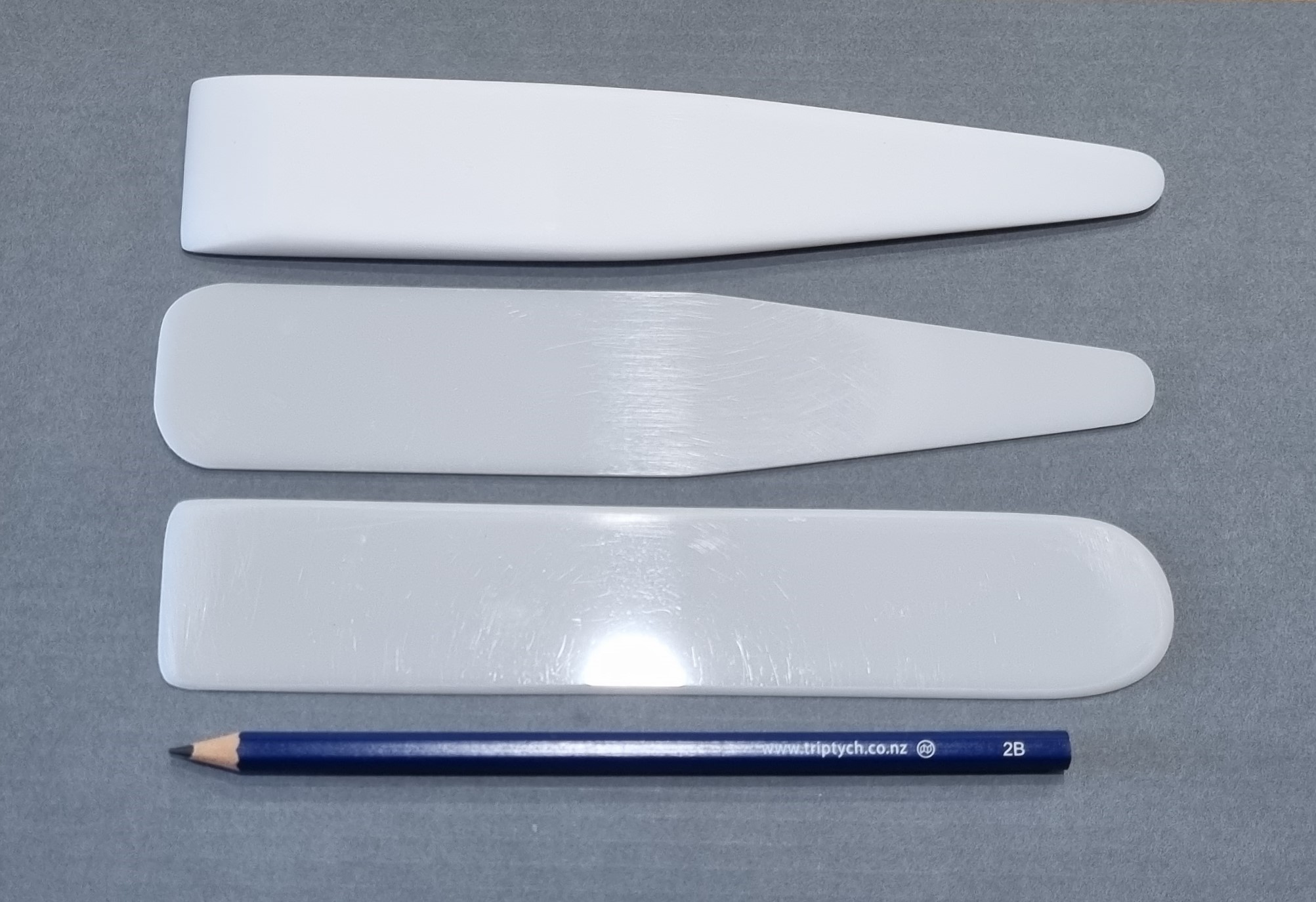 https://www.triptych.co.nz/assets/Uploads/T-Spatulas-Heavy-Thin-pointed-Thin-rounded.jpg
